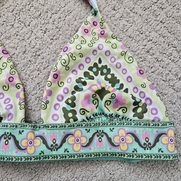 Victoria's Secret Green Tribal Print Bikini 2 Piece Swimsuit Bathing Suit Size M - Picture 5 of 9